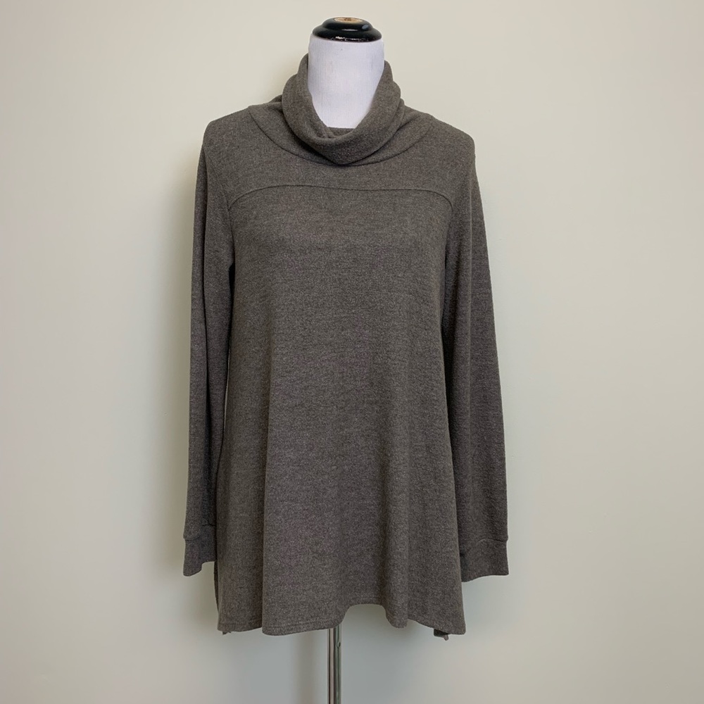 143 Story by Line Up Cowl Neck Sweater Size S